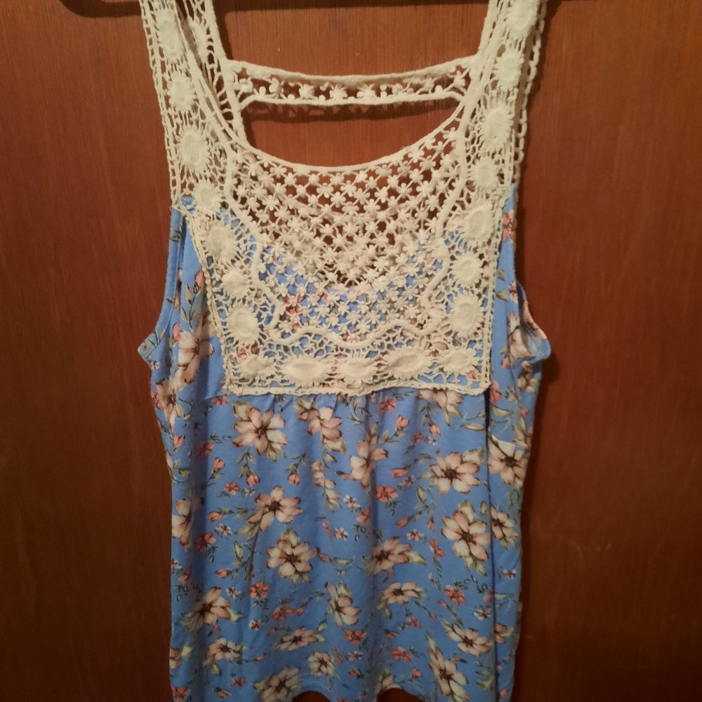 5/25$ Tank top